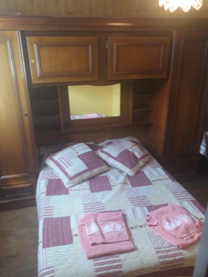 Les Rosiers N°2 Apartment Ле-Гет Екстериор снимка